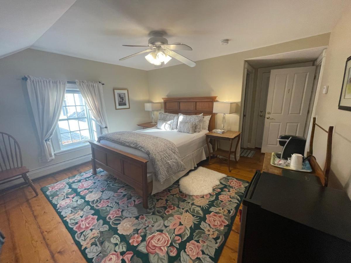 Dodds Brick House Bed & Breakfast North Hero 외부 사진